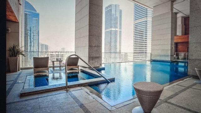 Bonnington Jumeraih Lakes Towers , Jlt Cluster J , Dubaj Kültér fotó